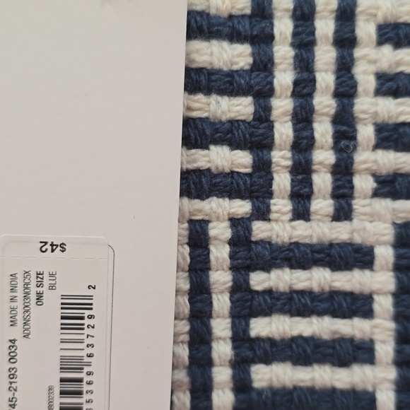 LYDIA COLLECTION BLUE AND WHITE HANDCRAFTED ACCENT RUGS BUNDLE OF 2 - Picture 7 of 8